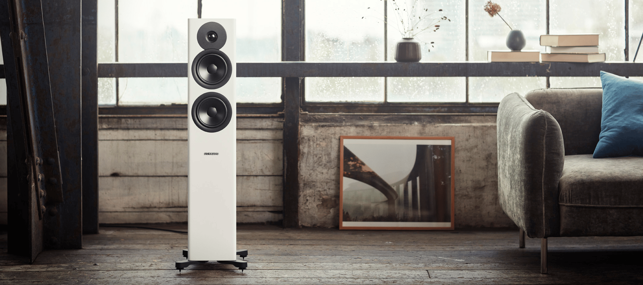 Dynaudio Evoke 30 - Steve Guttenberg