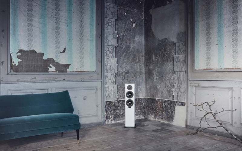 Xeo 30 - STEREO Magazine