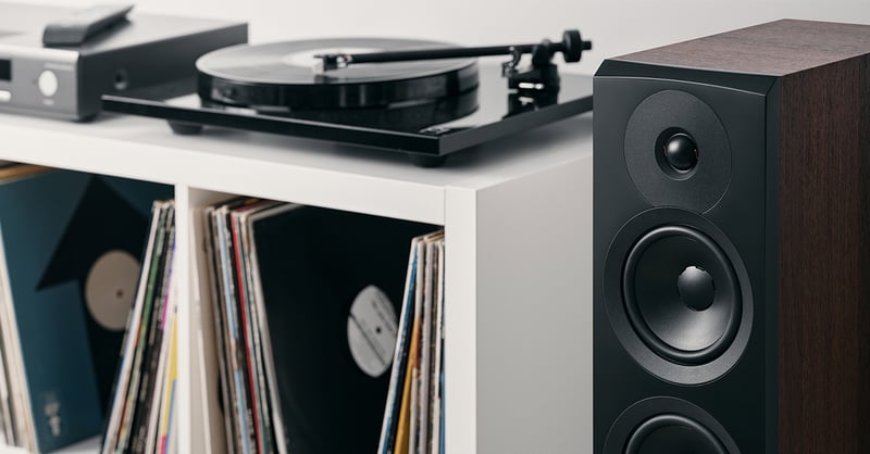 Emit 30 - Hi-Fi Class